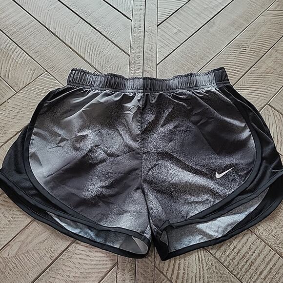 Nike Running Shorts Women’s S Dri-Fit Tempo Brief Lined 3” Mid-Rise NWT - Picture 1 of 8